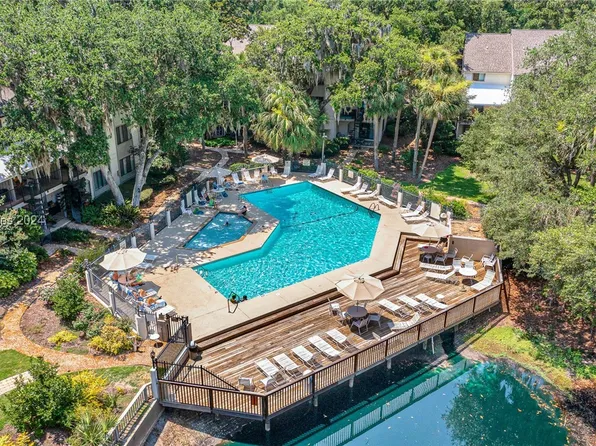 36 Deallyon Ave APT 104, Hilton Head Island, SC 29928