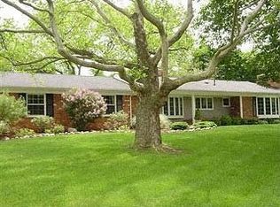 987 N Reading Rd, Bloomfield Hills, MI 48304