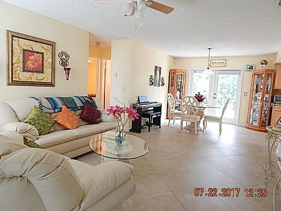 2nd image of 816 Balsamwood Ln