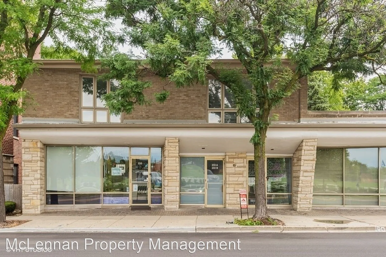 233 N Northwest Hwy #B photo 1
