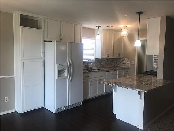3rd image of 3817 Haile St