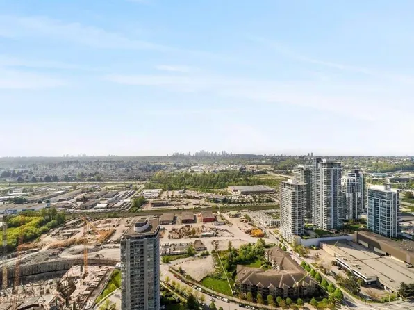 4720 Lougheed Hwy #3807, Burnaby, BC V5C 0M8
