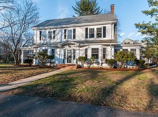 20 Crofton Rd, Newton, MA 02468