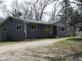 445 Kennard St, Lake Orion, MI 48362