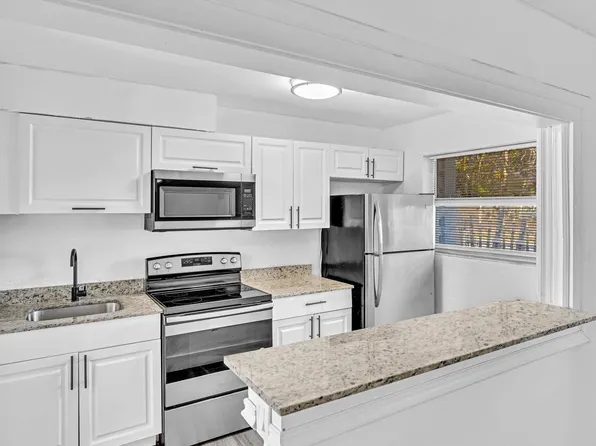 1601 S 57th Avenue, Hollywood, FL 33023