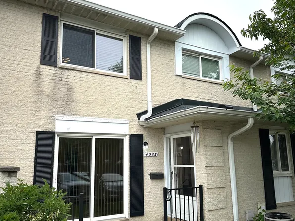 8565 Hampshire Dr, Sterling Heights, MI 48313
