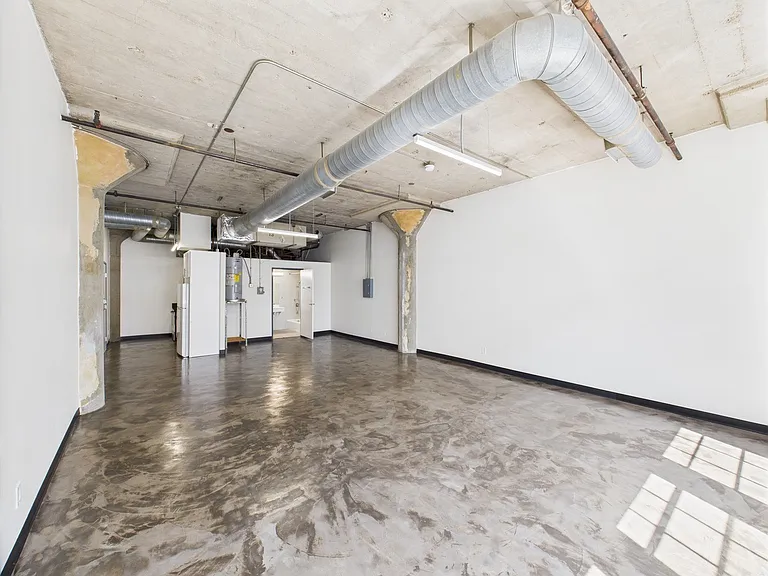 RiverFront live - Work Lofts — Photo 27