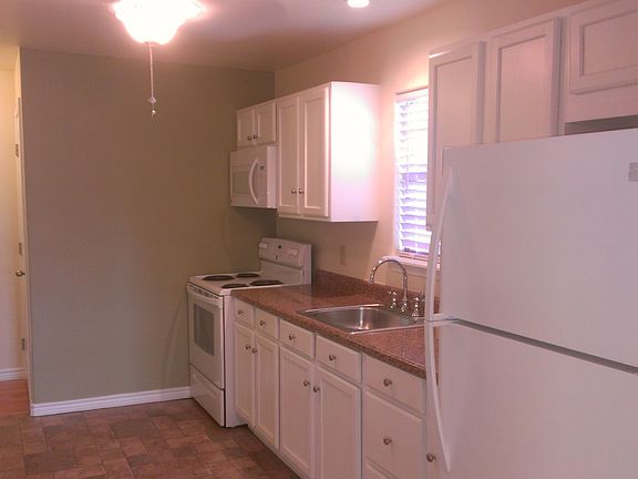 4th image of 1504 W Nopal St