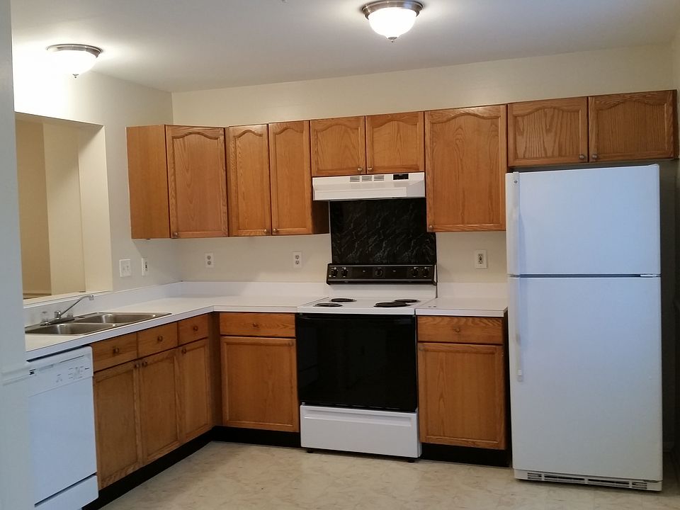 Kitchen -spacious