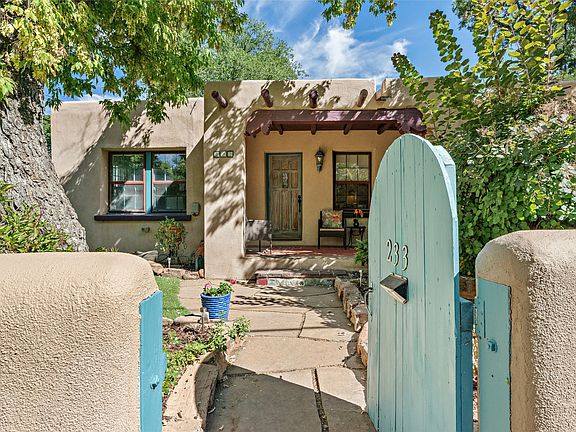 2nd image of 233 Rosario Blvd #1