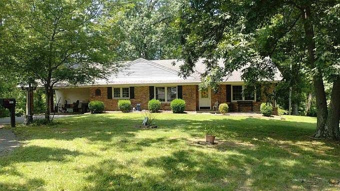 1st image of 1343 Reed Ave