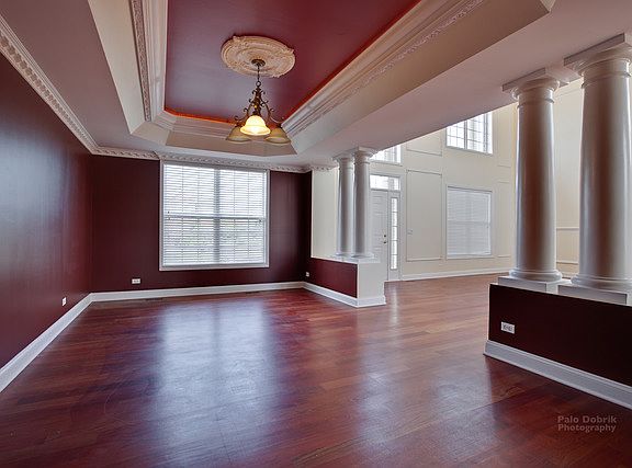 4th image of 26 Deerfield Dr