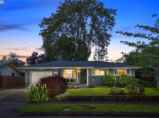 9841 SE Grant St, Portland, OR 97216 | Zillow