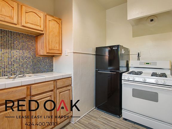 3rd image of 532 S Coronado St APT 108