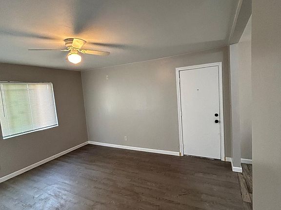 3rd image of 3023 Perez St #2