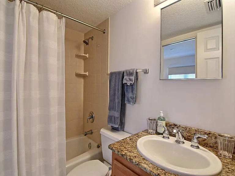 2700 Ocean Dr #403 — Photo 22