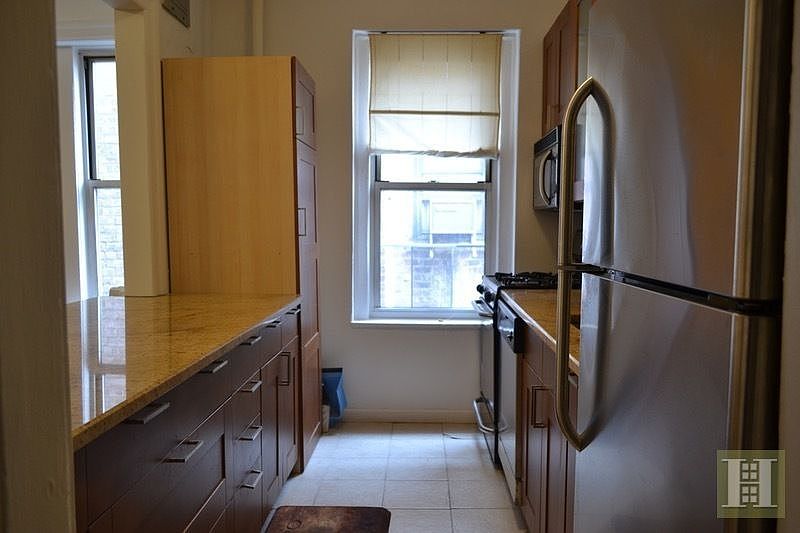 2nd image of 187 Pinehurst Ave APT 4B