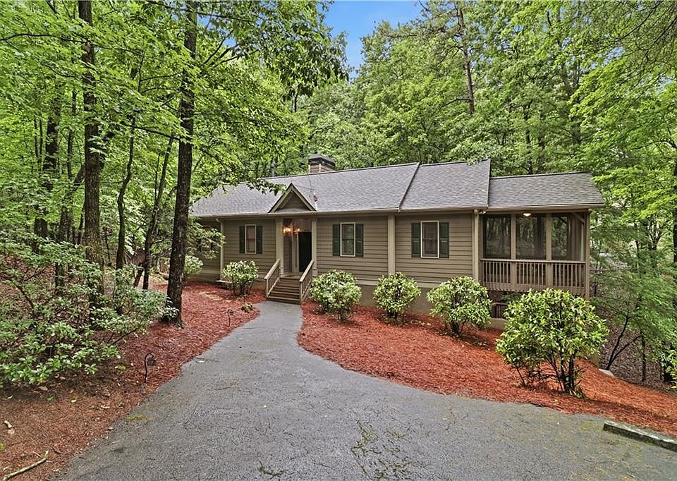 1st image of 104 Soaring Hawk Cir