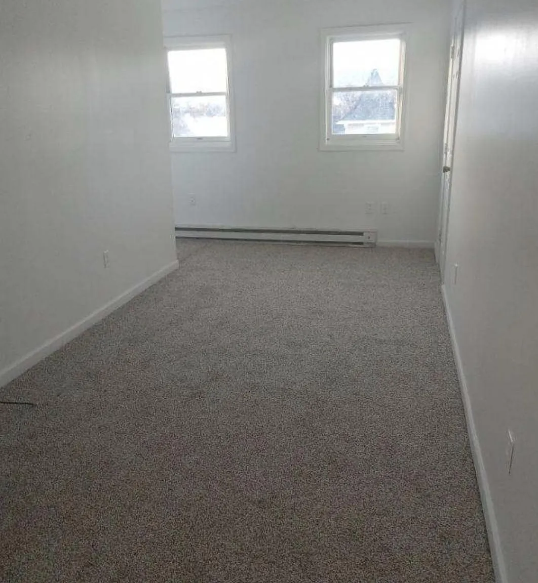 1108 Albright Ave — Photo 4