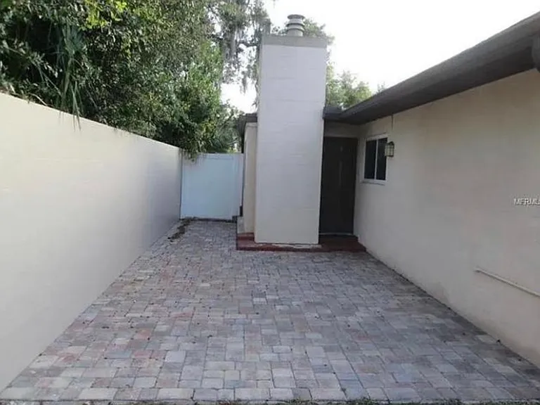 721 W Harvard St — Photo 18
