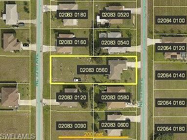2nd image of 1416 NE 13th Pl