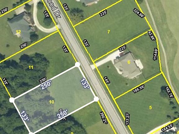 3rd image of 4136 Ironwood Dr