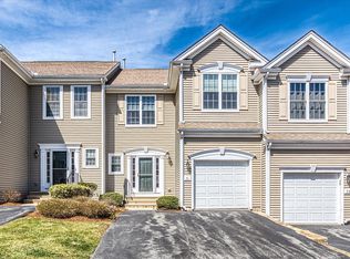 51 Buttercup Ln, South Grafton, MA 01560
