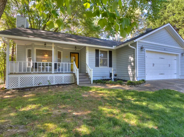 12 Popular Dr, Cartersville, GA 30121