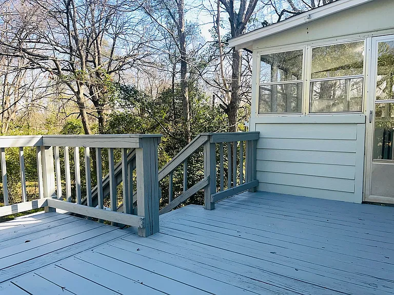 117 Boulevard — Photo 30