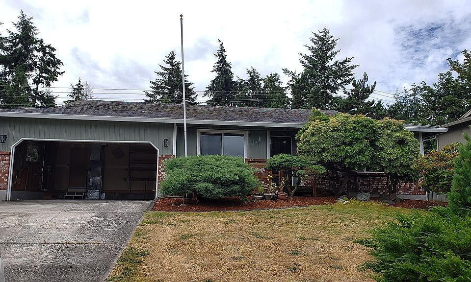 1st image of 9216 159th Pl E
