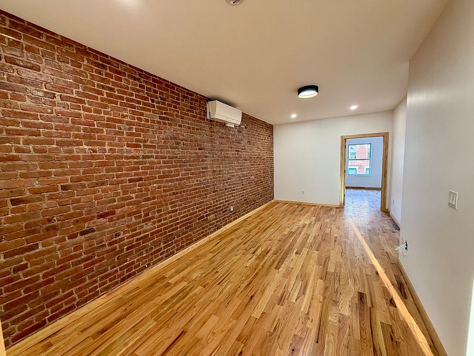 1st image of 663 Manhattan Ave #4