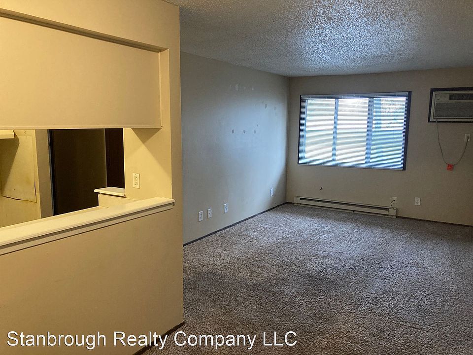 2nd image of 2516 Perry Park Ave #406