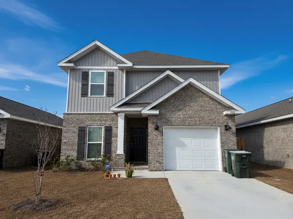 9820 Starling Dr, Pensacola, FL