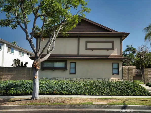 12302 Breezewood Dr, Whittier, CA 90604