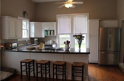 4th image of 1001 Pujo St