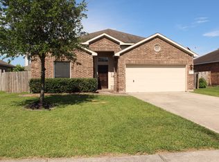8310 Piping Rock St, Cove, TX 77523