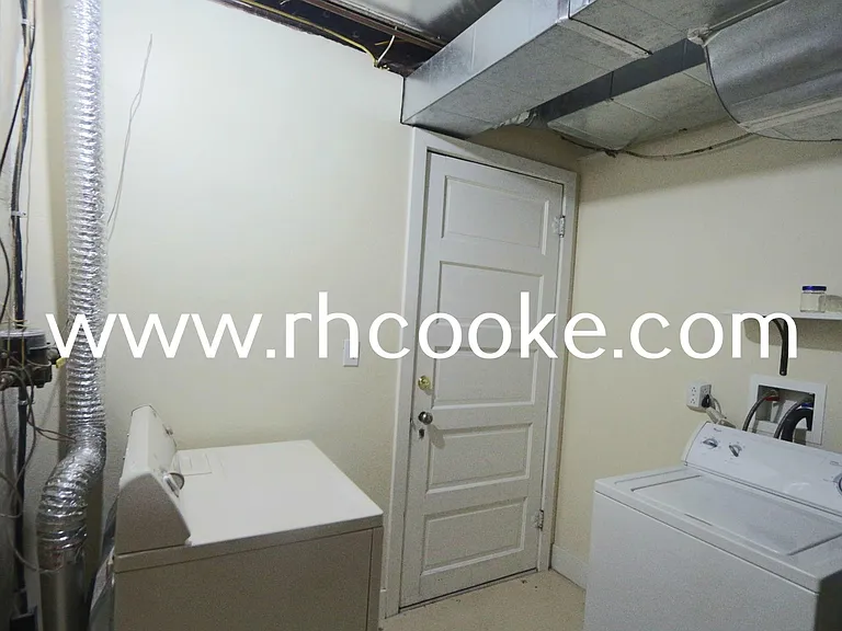 719 W Maxwell Ave — Photo 15