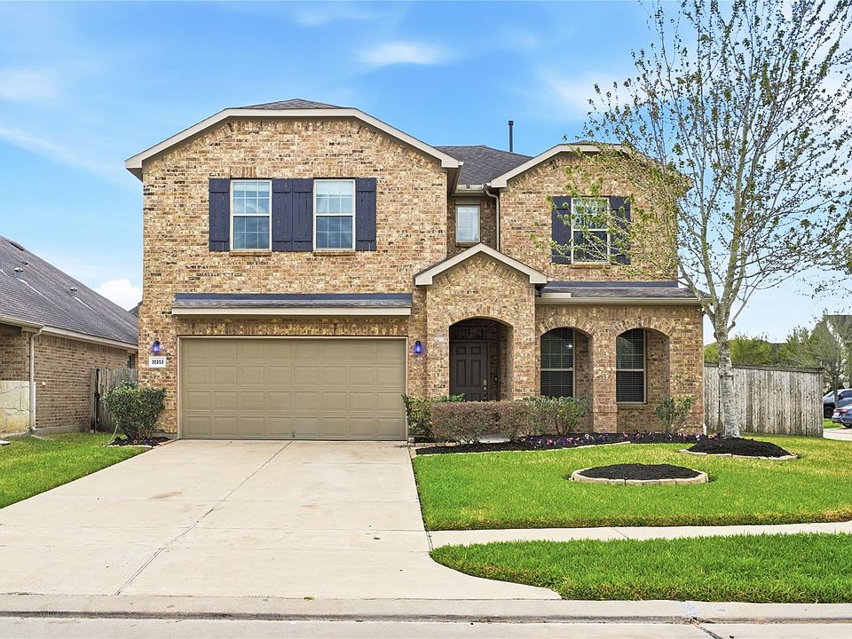 1st image of 30253 Creekside Dr