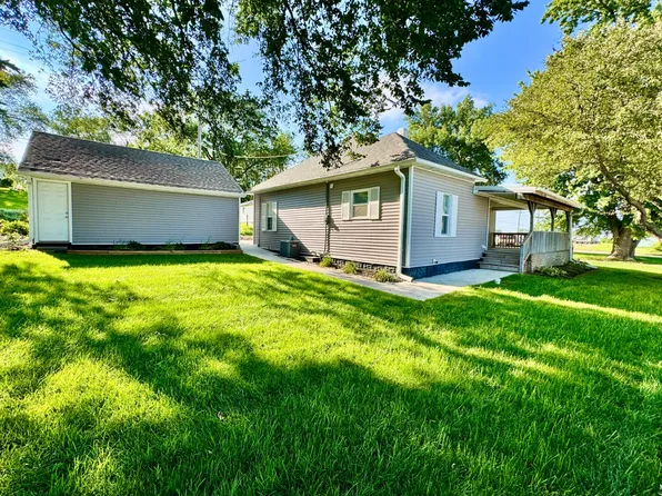 501 W 2nd St, Laurel, NE 68745