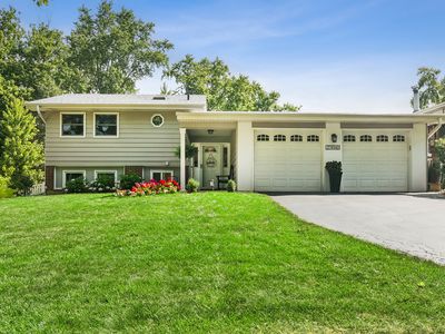 21W040 Mayfair Rd, Lombard, IL, 60148