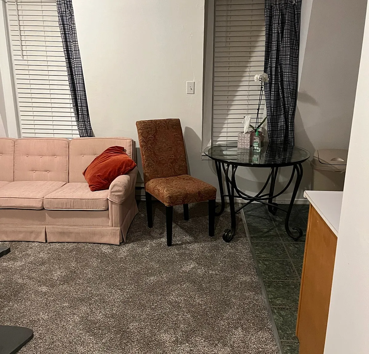 1 bed, 500 sqft, $850 — Photo 3