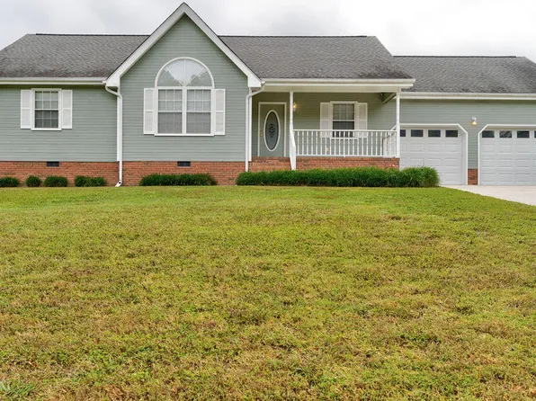 778 Debbie Ln, Ringgold, GA 30736