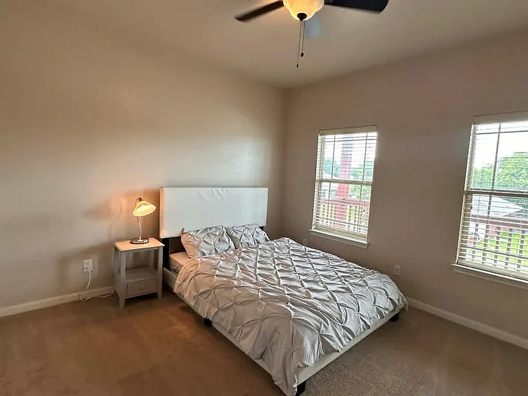 6900 Deorsam Loop — Photo 10