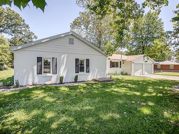 3rd image of 5667 Humbert Rd