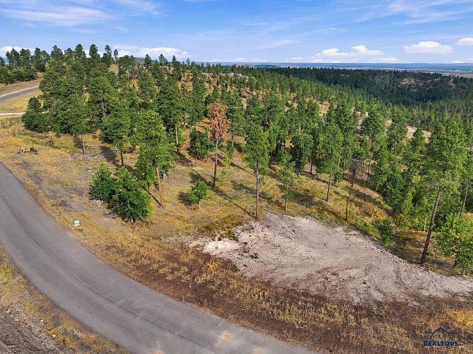 1st image of 24 Three Peaks Pass Rd