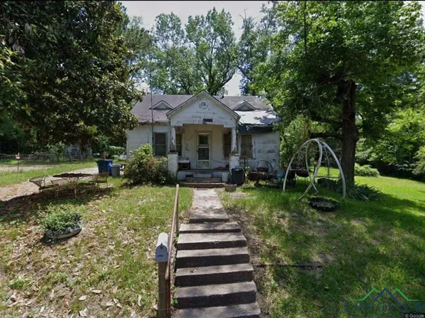 213 Jeanette Ave, Gladewater, TX 75647