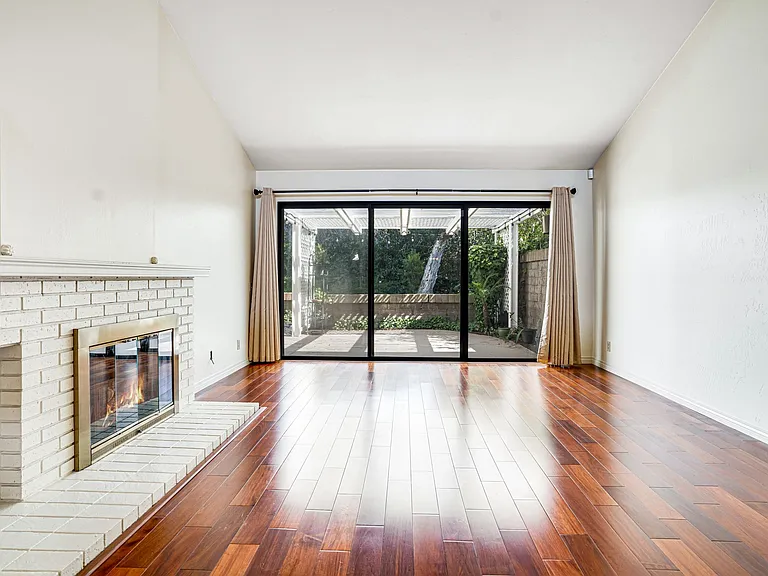 6359 Via Cabrera — Photo 8