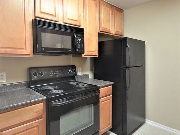 4th image of 10302 Appalachian Cir Unit 210-8
