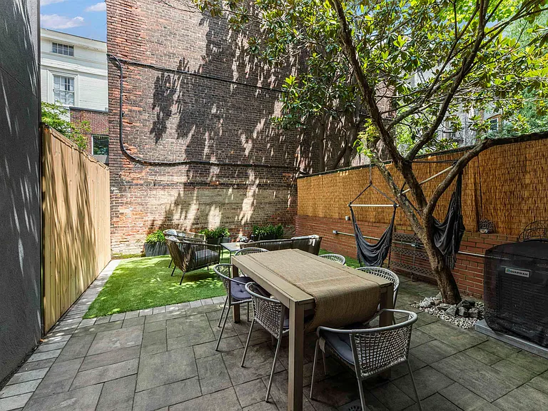 8 Paulmier Pl — Photo 31