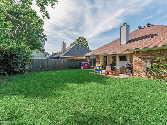 5th image of 5912 Summerville Ln